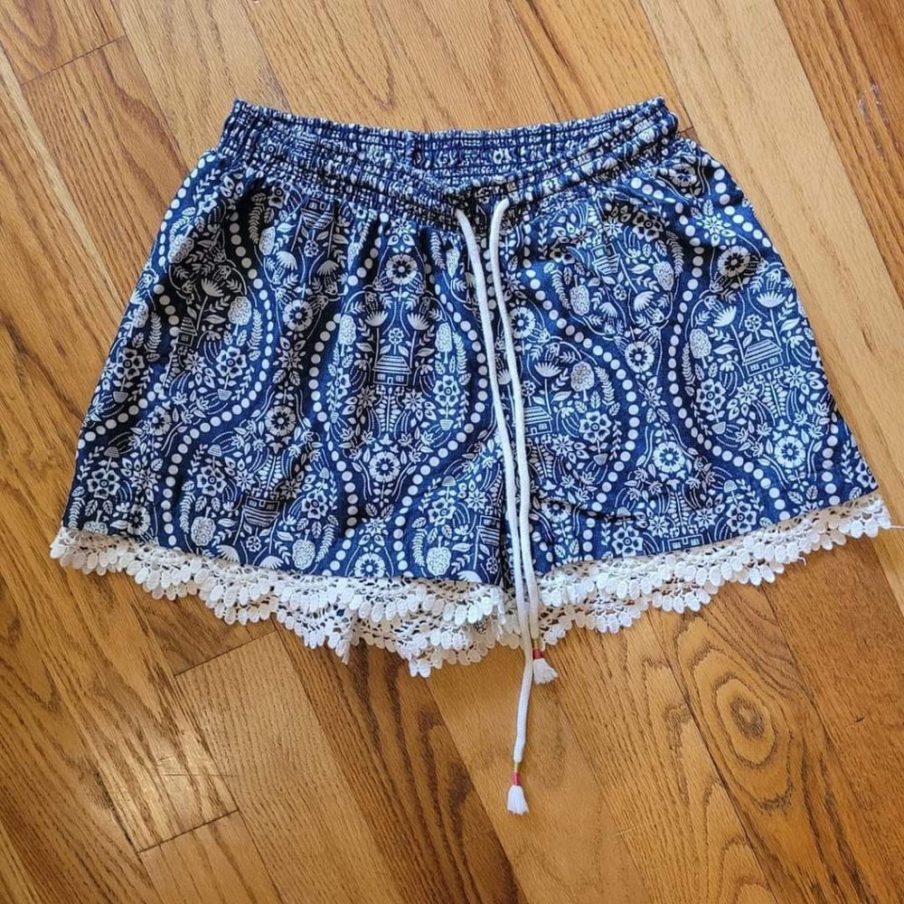 Matilda Jane  Shorts Size XS